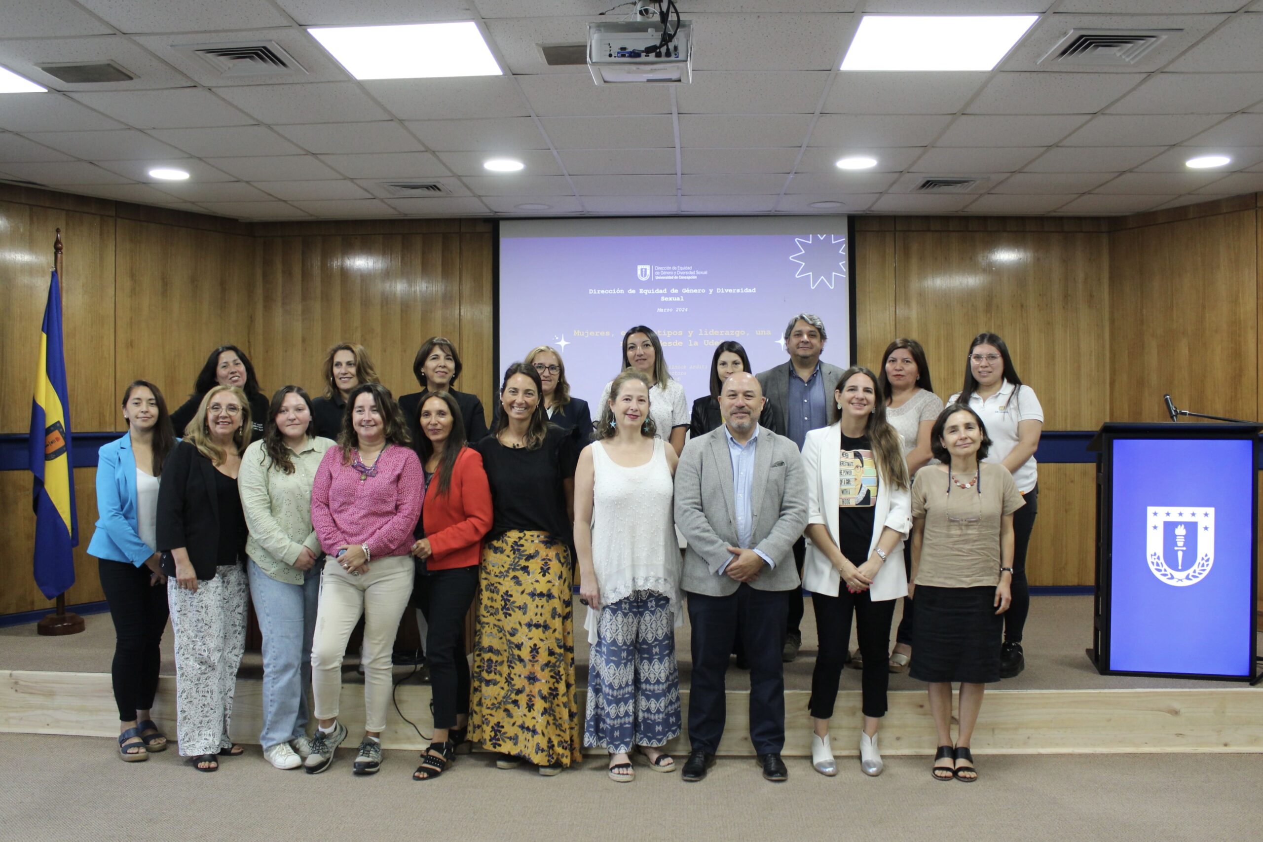 Acto Central de la Conmemoración del Día Internacional de la Mujer con la charla presentada por DEGyD UdeC.