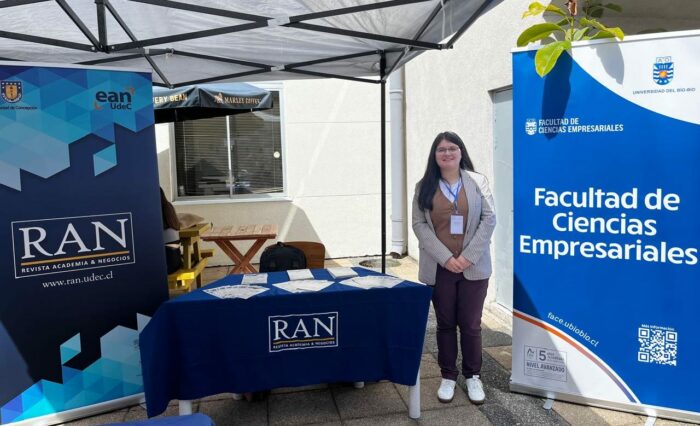 Catalina-Leal-CLADIRS-e1763389535686 Catalina-Leal-CLADIRS-e1763389535686