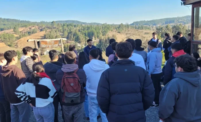 Visita-Lomas-Llahuen-e1781881794635 Crédito: Ingeniería Comercial